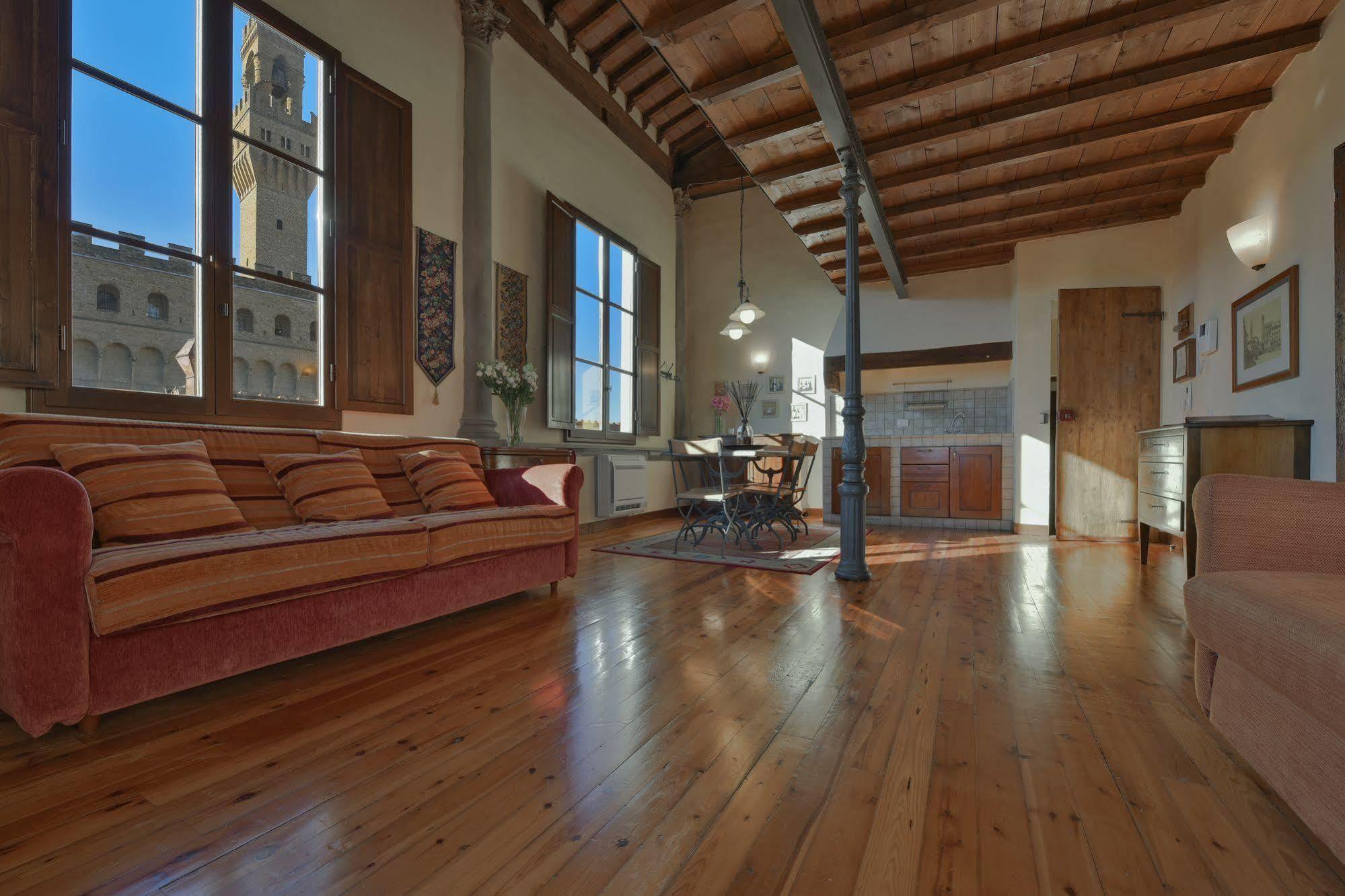 Palazzo Uguccioni Apartments Florence Ngoại thất bức ảnh